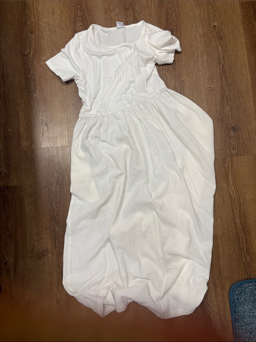 Classic White Womans' Short-Sleeve Dress
